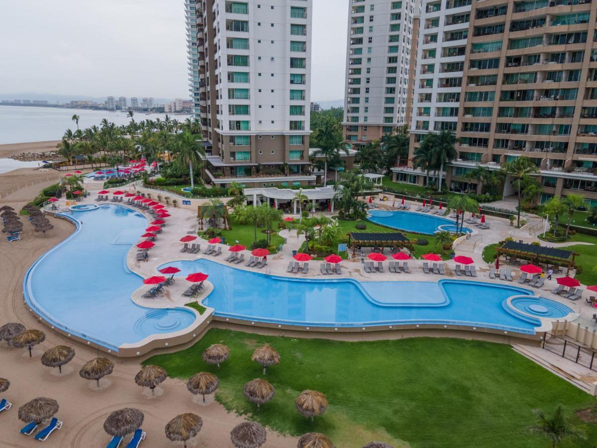 Ocean Front Condo Sleeps 4 Adults-Grand Venetian T3000-1606 Puerto Vallarta Exteriör bild